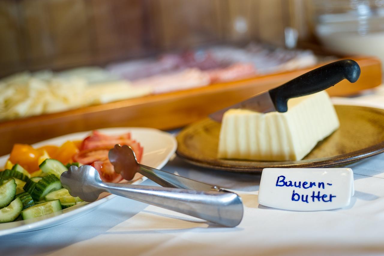 Sattleggers Alpenhof & Feriensternwarte Hotel Greifenburg Exterior foto